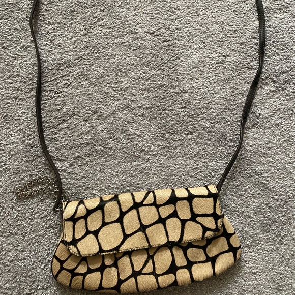 Gorgeous ponyhair wristlet/shoulder bag - Picture 2 of 6